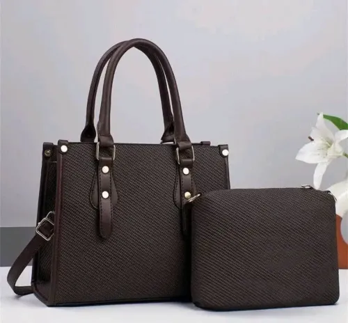 Ensemble Duo Élégance -Le sac à main avec la pochette assortie