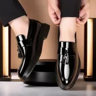 VANHUHU Chaussures plates pour hommes, mocassins formels Oxford à pampilles brillantes, couleur noire