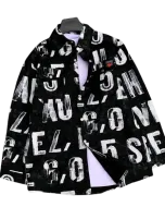 Chemise noire avec motif Chanel