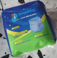 Angel hug- couche culotte pour adulte 